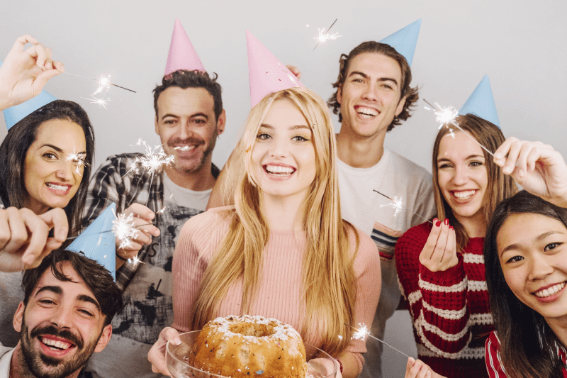 14 birthday discounts & freebies